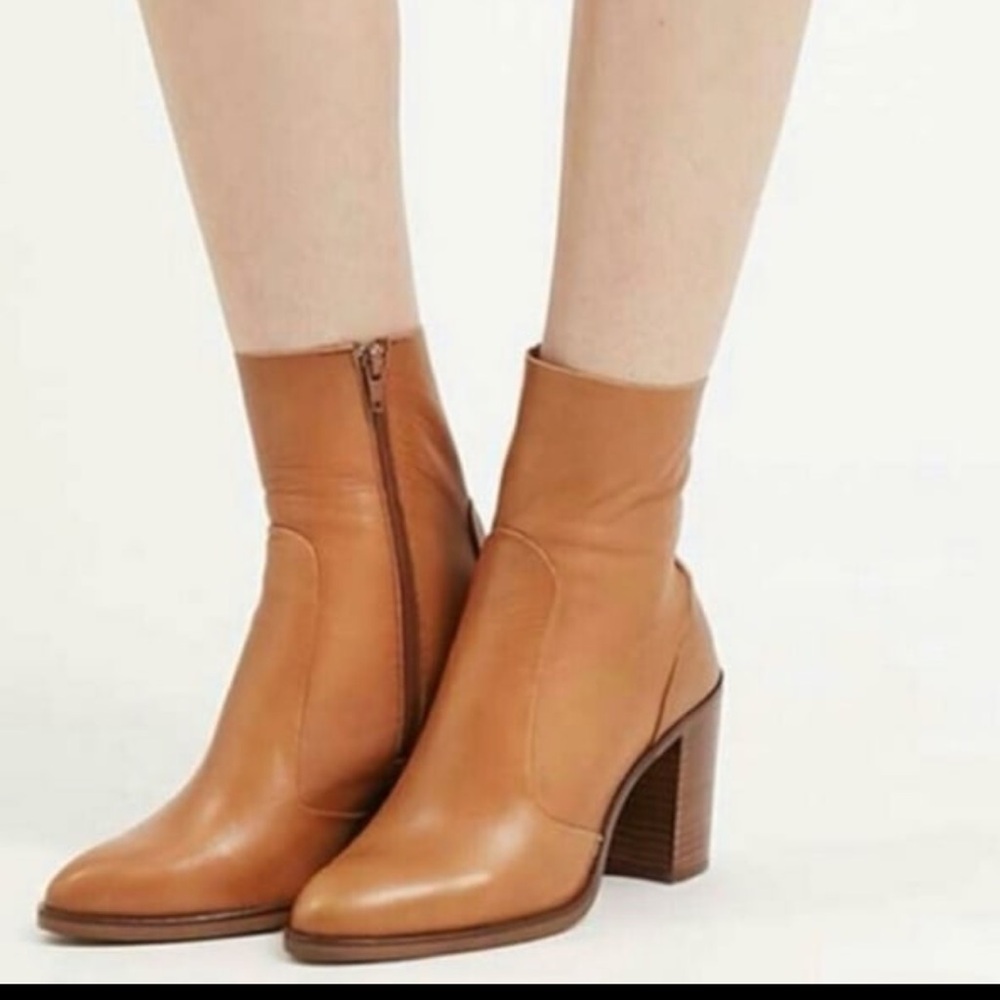 Topshop magnificent sock Leather Ankle Boots